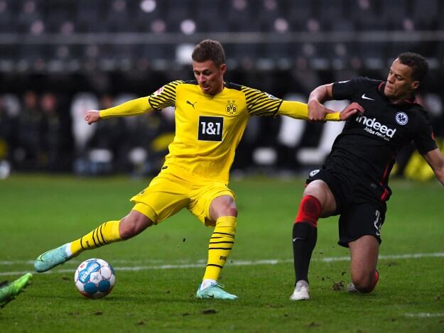  哈兰德连续三场破门助多特取胜  