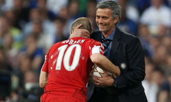  曼城中场核心续约，年薪破英超纪录  