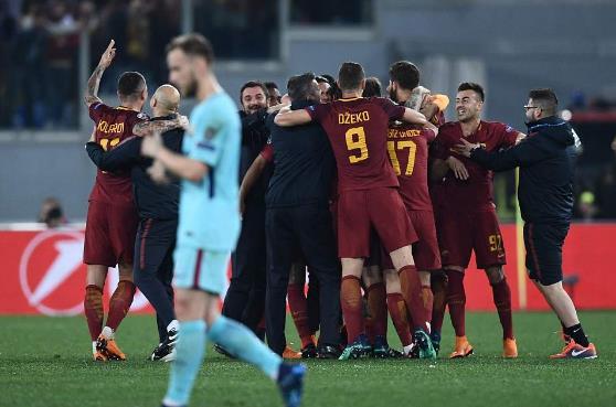  卡尔斯鲁厄保级生死战爆发，主场球迷见证惊天逆转奇迹